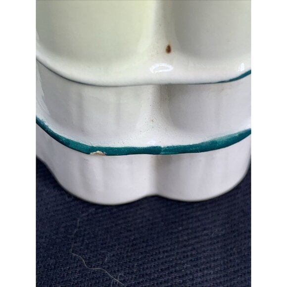 Holt Howard Asparagus Bunches Salt and Pepper Shakers Ceramic 3" Vtg FLAW - Picture 9 of 11